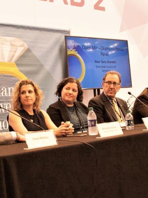 A panel of industry experts at the Atlanta Jewelry Show